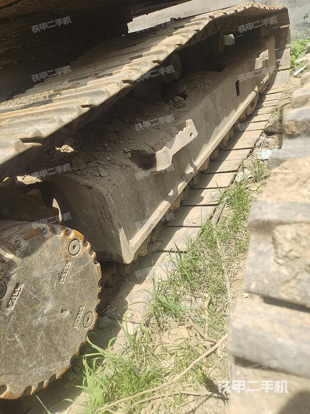 单侧履带整体（整机外观）