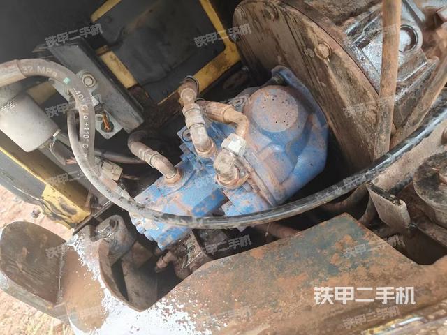 液壓泵室（大件艙室）