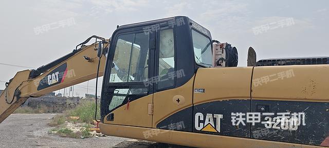 驾驶室整体（整机外观）