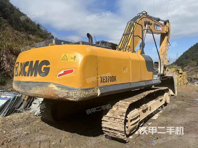 徐工XE370DK挖掘机