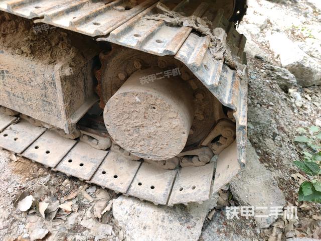 右驅(qū)動(dòng)輪(行走機(jī)構(gòu)) 右驅(qū)動(dòng)輪(行走機(jī)構(gòu))