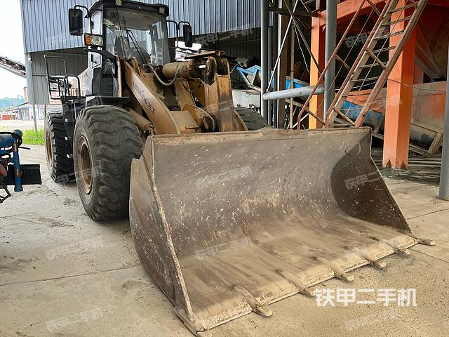 工作装置整体（整机外观及大件）