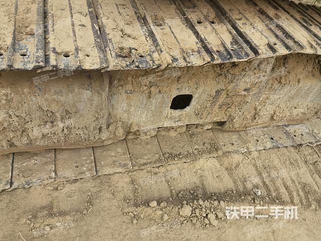 单侧履带整体（整机外观）