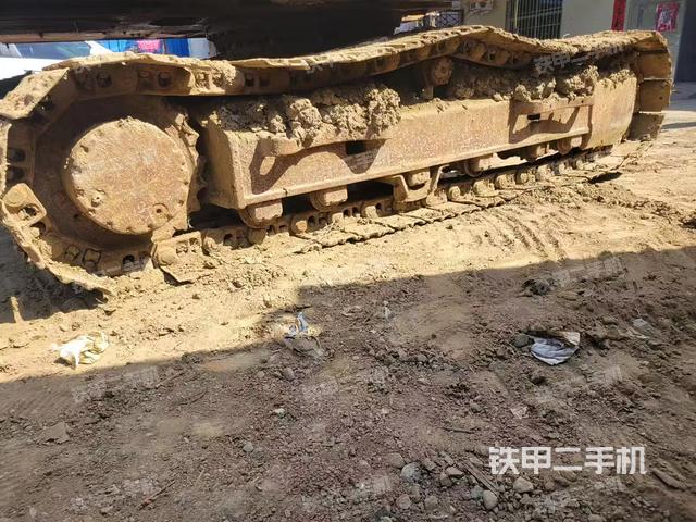 单侧履带整体（整机外观）