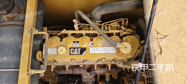 发动机整体俯视（整机外观）