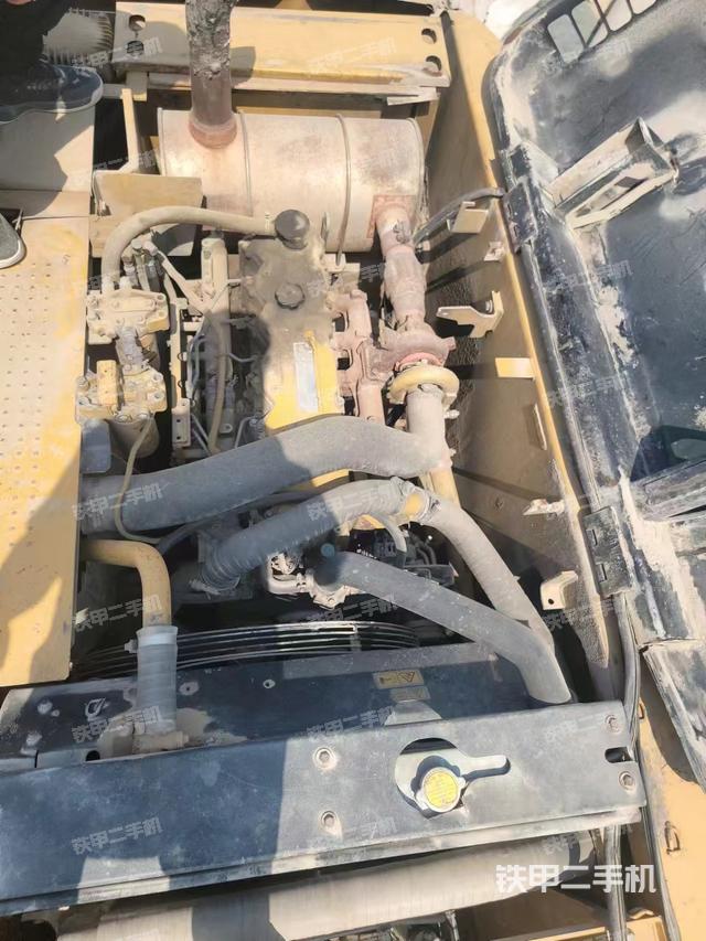 发动机整体俯视（整机外观）