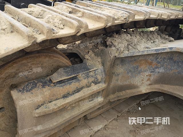 单侧履带整体（整机外观）