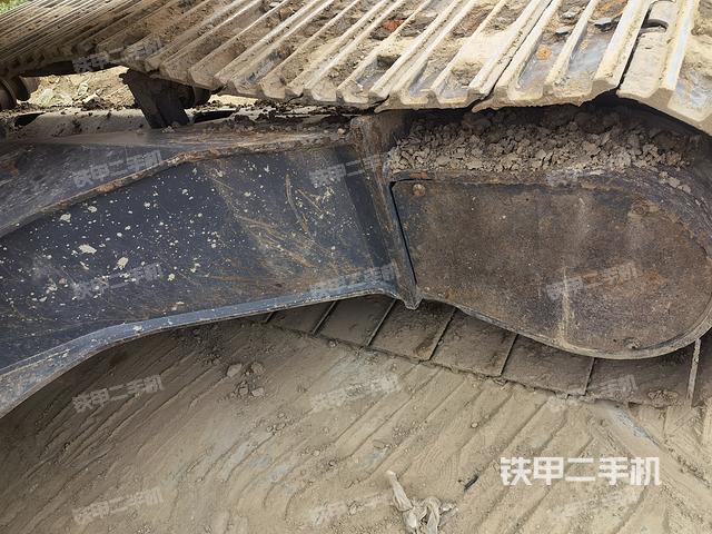 单侧履带整体（整机外观）