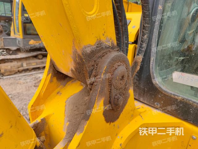 大臂根部?斜(工作和回轉(zhuǎn)裝置) 大臂根部?斜(工作和回轉(zhuǎn)裝置)