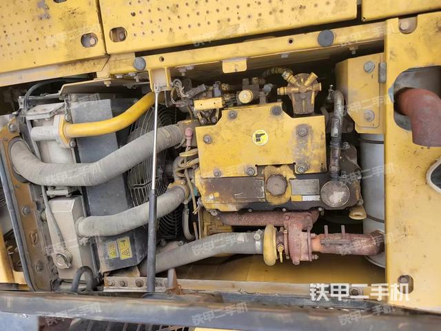 发动机整体俯视（整机外观）