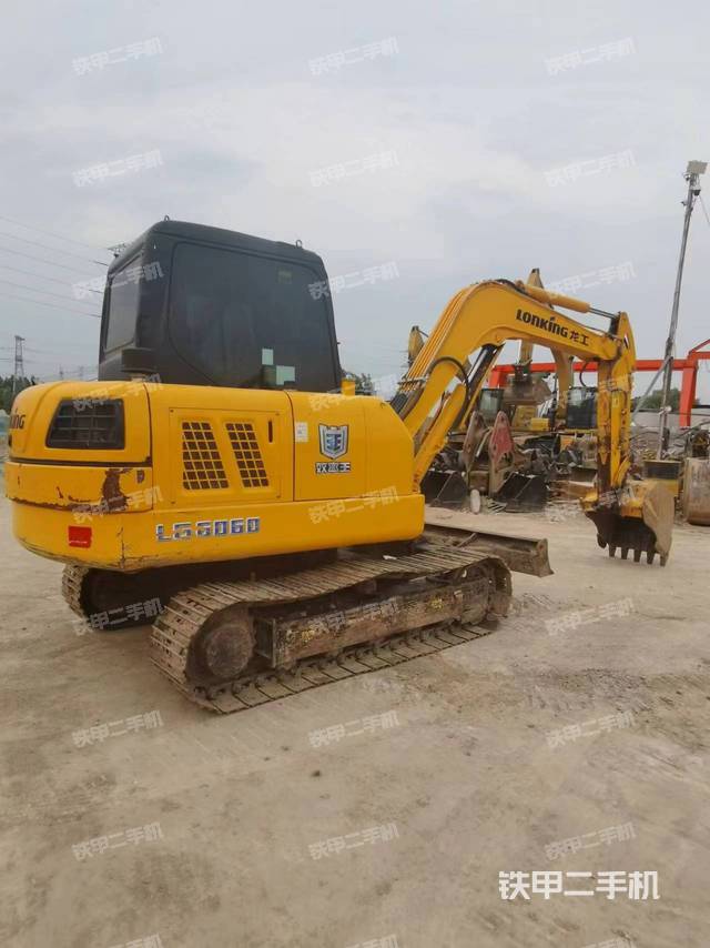 整机右后45°（整机外观）