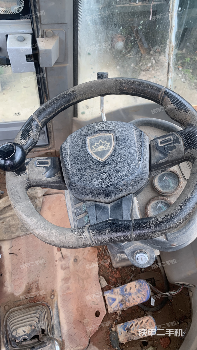 驾驶室操作台（整机外观及大件）