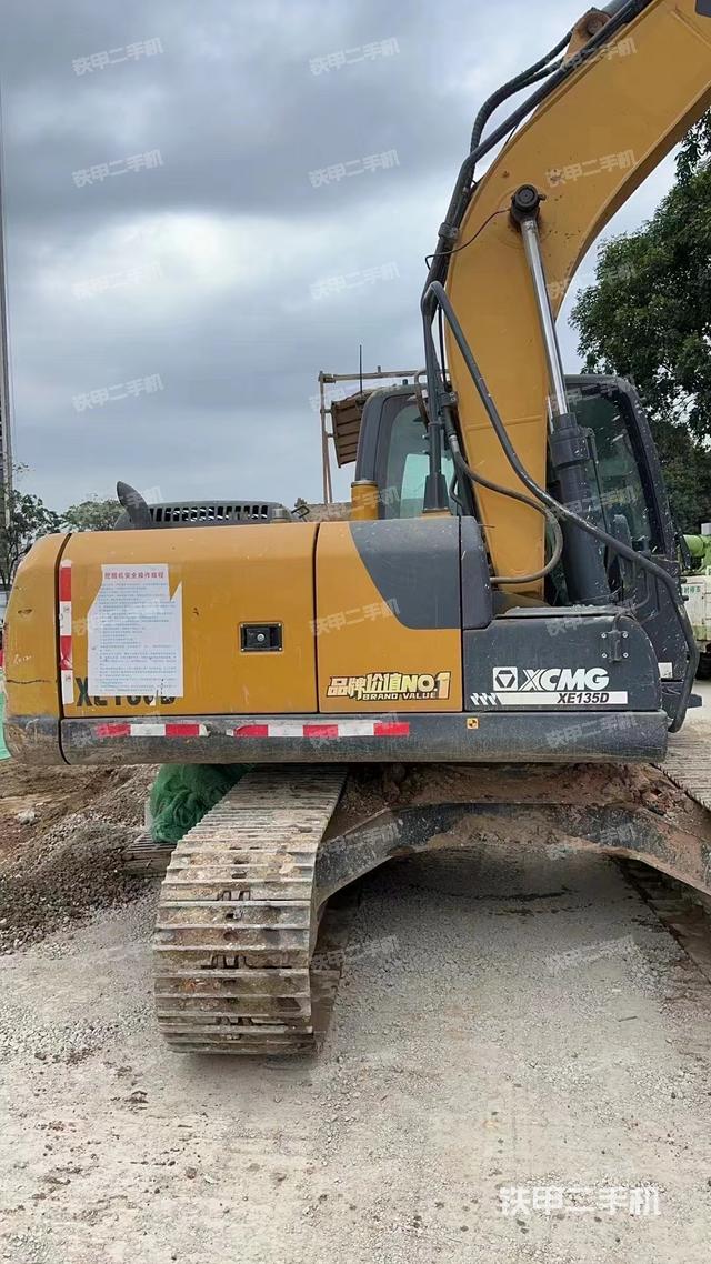 整机右后45°（整机外观）