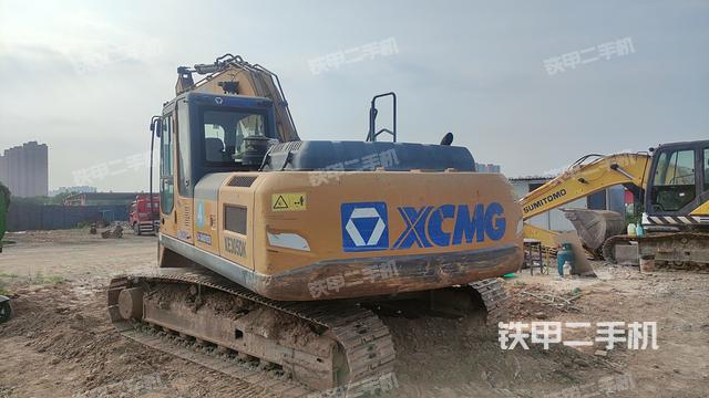 驾驶室顶部（整机外观）