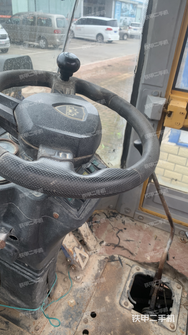 驾驶室操作台（整机外观及大件）