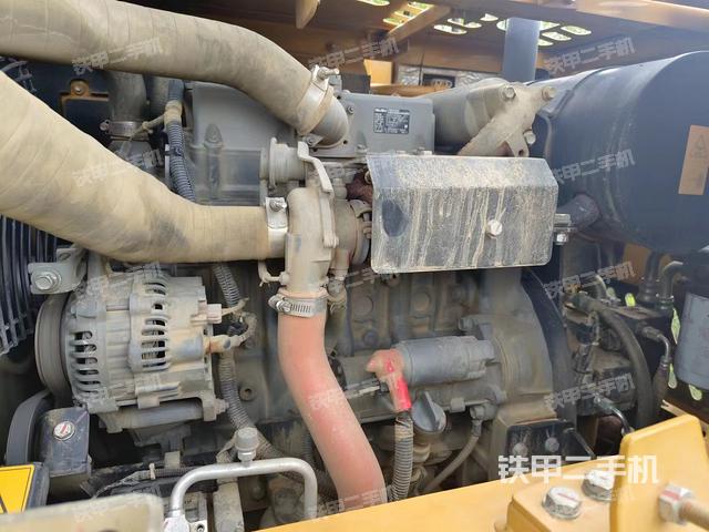 发动机整体俯视（整机外观）