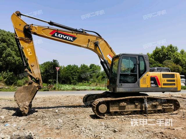 雷沃重工FR210E2-H挖掘机