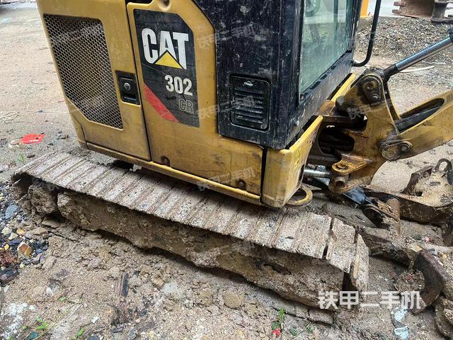 单侧履带整体（整机外观）