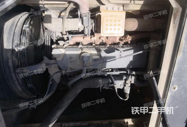 发动机整体俯视（整机外观）