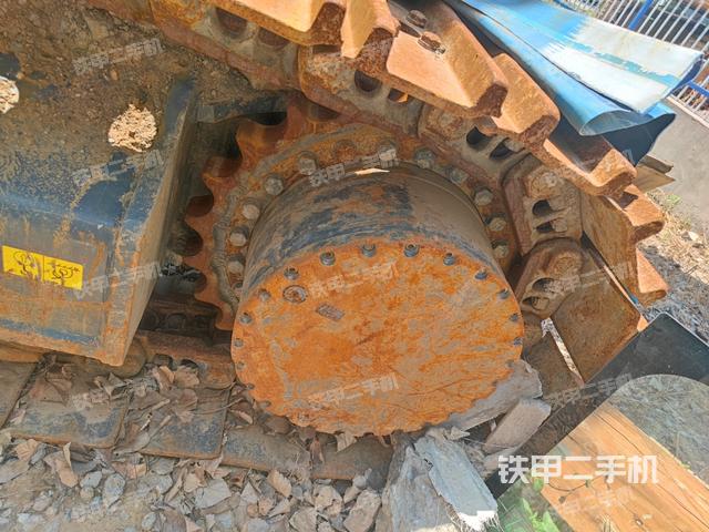 左驱动轮（行走机构）