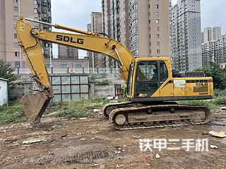 渭南山东临工E6225F挖掘机实拍图片