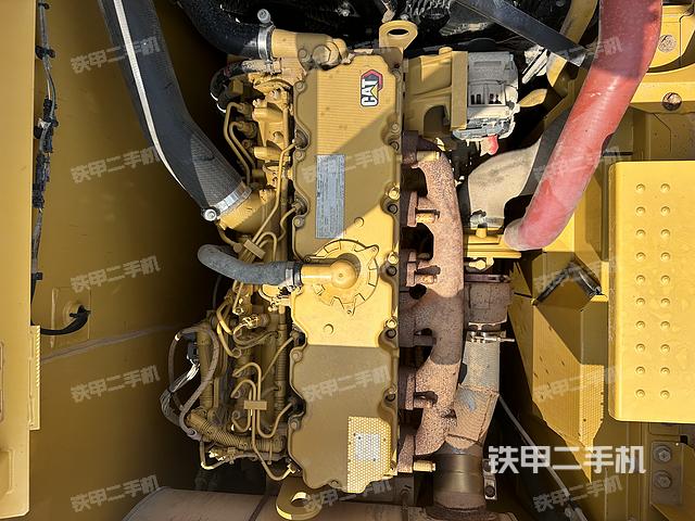 发动机整体俯视（整机外观）