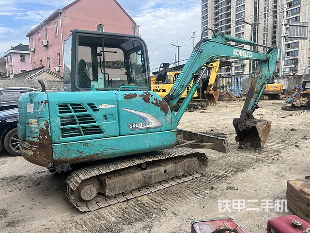 整机右后45°（整机外观）