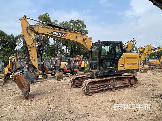 三一重工SY135C(国四)挖掘机