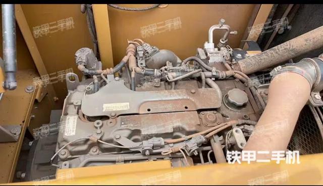 发动机整体俯视（整机外观）