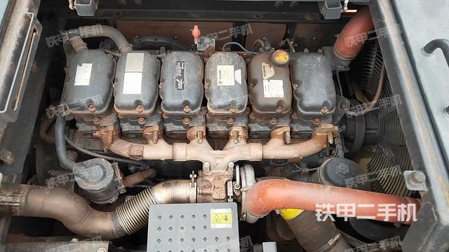 发动机整体俯视（整机外观）