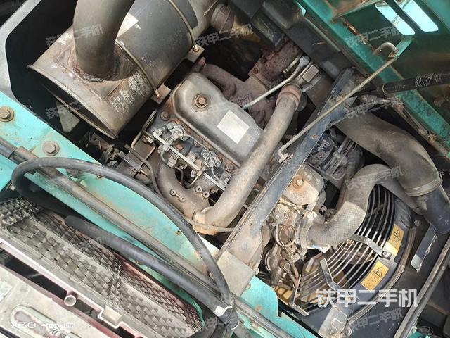 发动机整体俯视（整机外观）