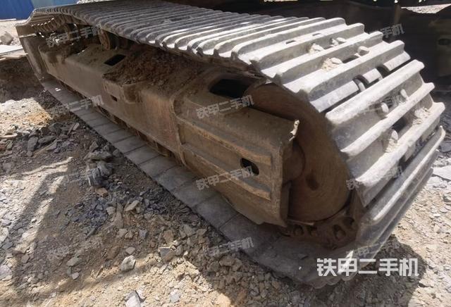 单侧履带整体（整机外观）