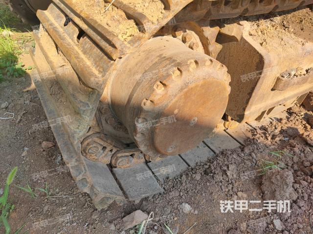 左驅(qū)動輪(行走機構(gòu)) 左驅(qū)動輪(行走機構(gòu))