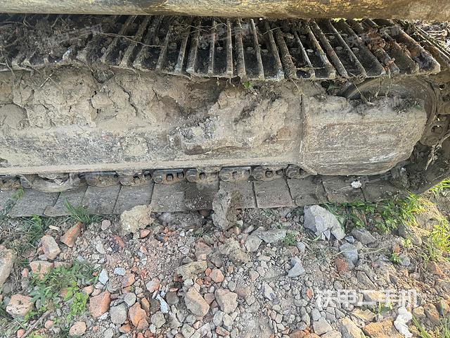 单侧履带整体（整机外观）