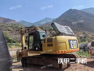 云南-楚雄彝族自治州二手卡特彼勒323D2L挖掘机实拍照片