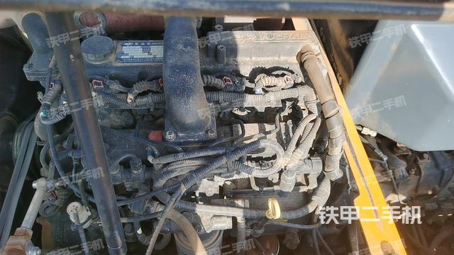 发动机整体俯视（整机外观）