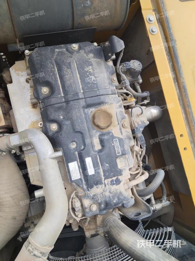 发动机整体俯视（整机外观）