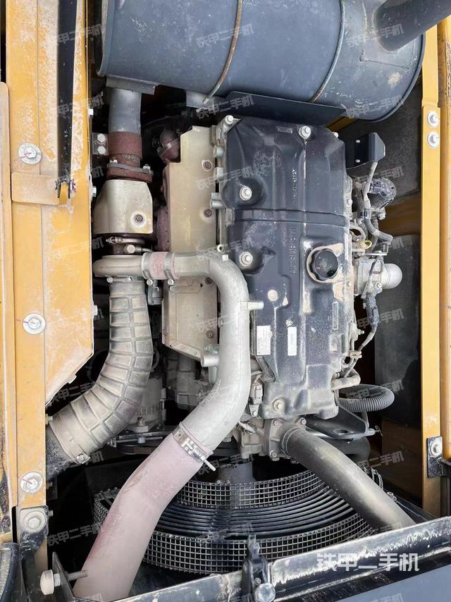 发动机整体俯视（整机外观）