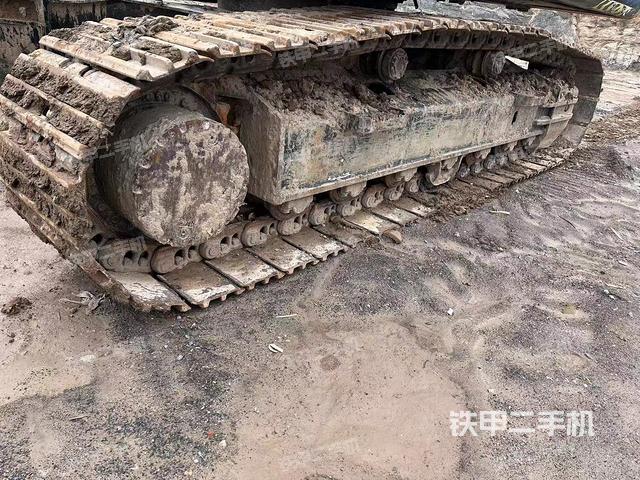 单侧履带整体（整机外观）