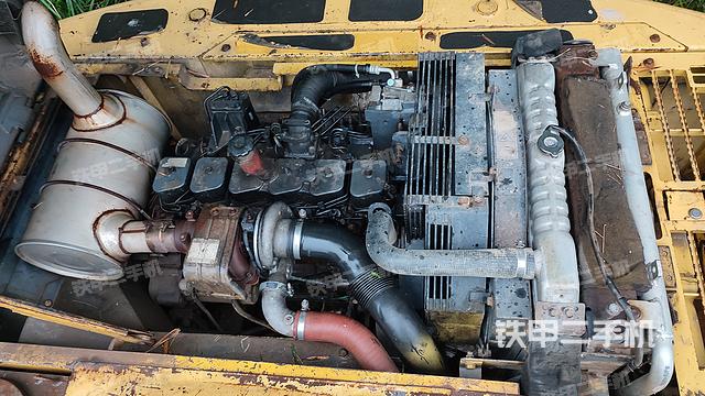 发动机整体俯视（整机外观）