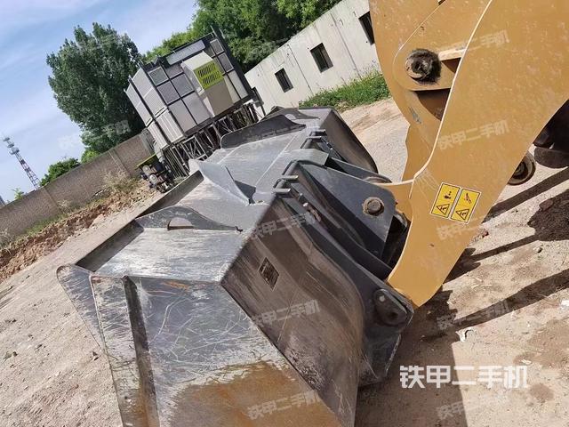 工作装置整体（整机外观及大件）