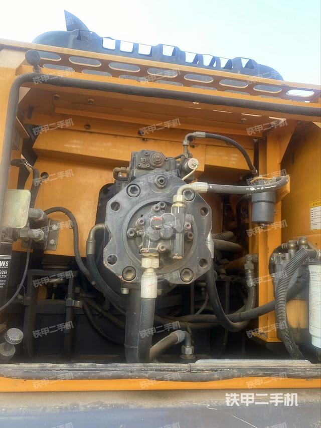 液壓泵室（大件艙室）