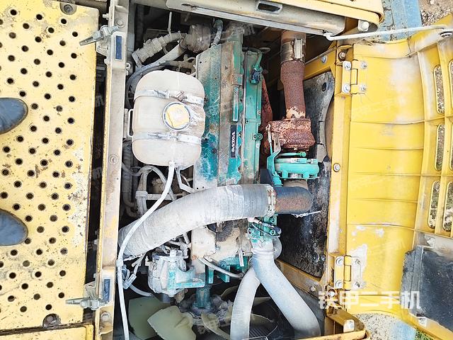 发动机整体俯视（整机外观）