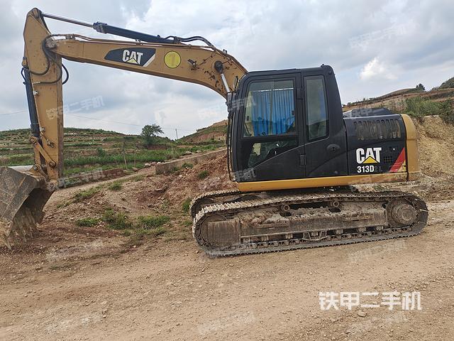 卡特彼勒CAT®313D2 L 小型液压挖掘机