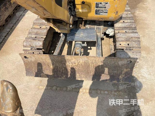 驾驶室整体（整机外观）