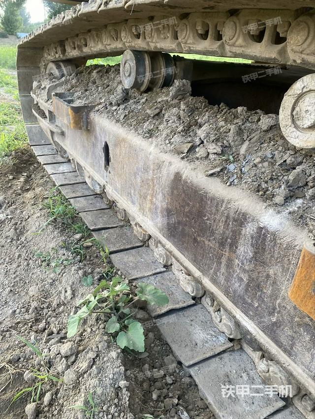 左側(cè)履帶整體?（行走機(jī)構(gòu)）