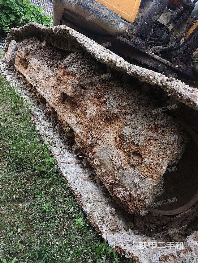 单侧履带整体（整机外观）