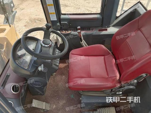 驾驶室工作台（整机外观及大件）