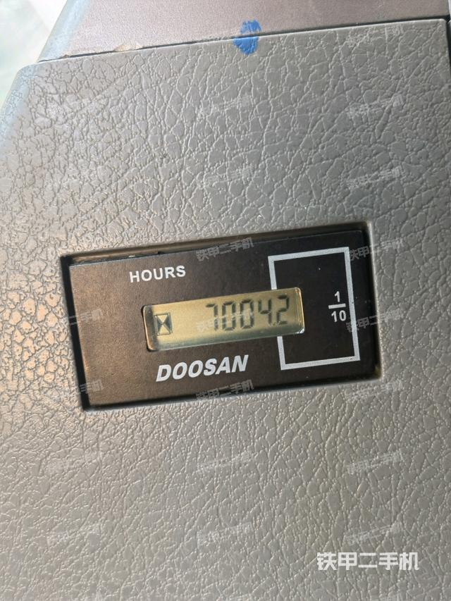 小時(shí)表(駕駛室部分) 小時(shí)表(駕駛室部分)