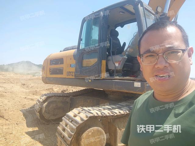 徐工XE305D挖掘机的设备实拍-第1张实拍照片